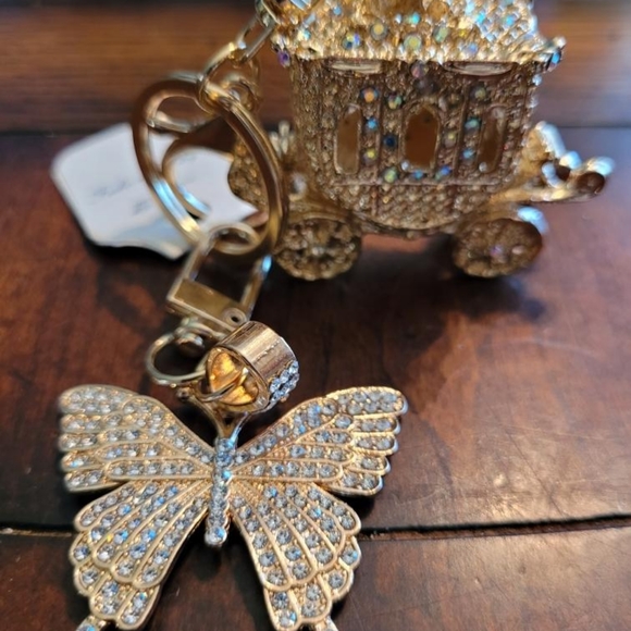 BAG CHARM - Picture 3 of 3